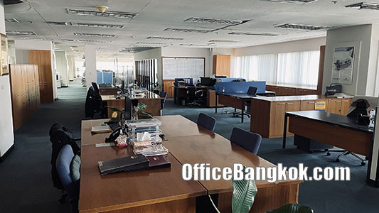 Rent Office 780 Sqm close to Asoke BTS Station
