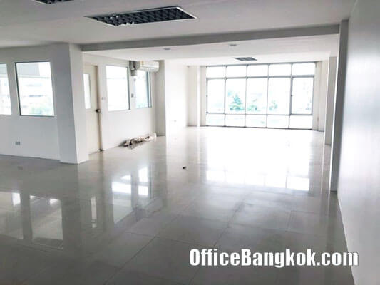 Stand Alone Office Building 6 storey for Sale on Suthisarn