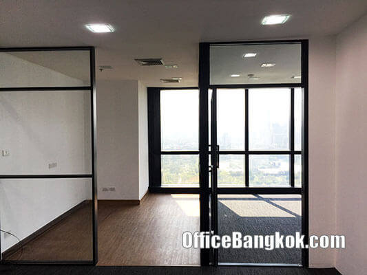 Rent Office On Sukhumvit Area Close to Asoke BTS Station