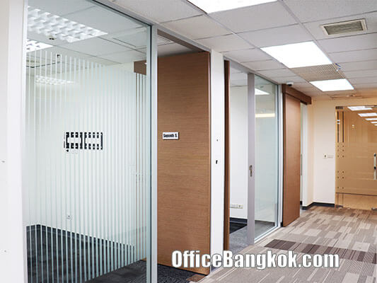 Office Space For Rent With Partly Furnished 115 Sqm Close To BTS Chidlom Station