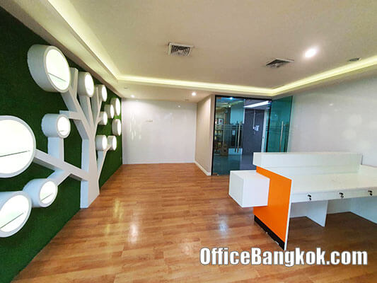 Rent Office With Partly Furnished Space 350 Sqm Close To Asoke BTS Station