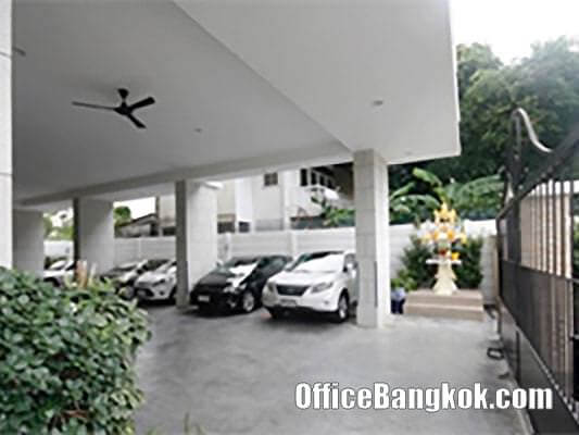 Home Office 6 Storey for rent at Ekamai, Sukhumvit 63.