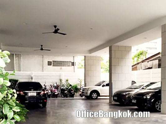 Home Office 6 Storey for rent at Ekamai, Sukhumvit 63.
