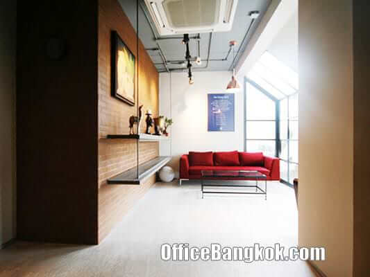 Home Office 6 Storey for rent at Ekamai, Sukhumvit 63.