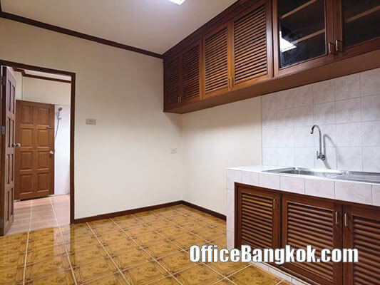 Home Office With Warehouse For Rent, Space 2,000 Sqm On Sukhumvit - Bangna Area