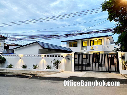 Single House for rent in Nakhon Pathom, 2 storey space, 300 sq m, on Korgrich Road near Big C