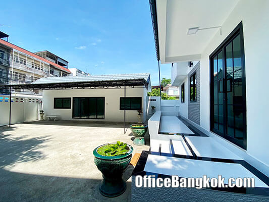 Single House for rent in Nakhon Pathom, 2 storey space, 300 sq m, on Korgrich Road near Big C