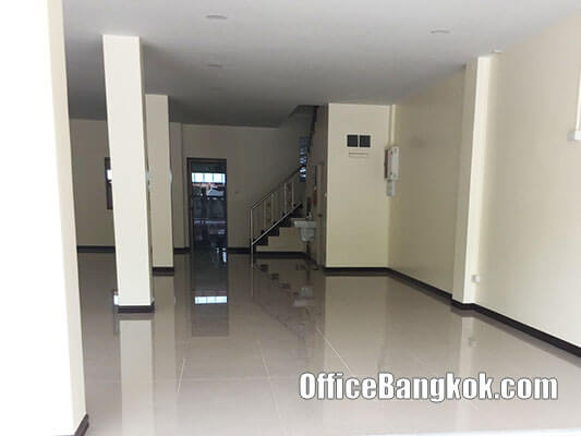 Twin House For Rent 2 Storey Land 40 Sqw On Yee Sib Ha Makara Road, Nakhon Pathom.