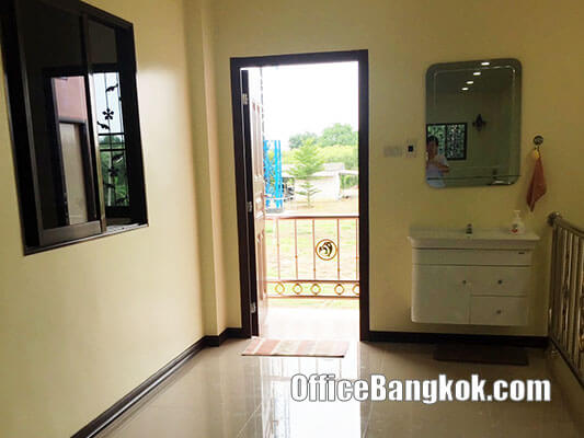 Twin House For Rent 2 Storey Land 40 Sqw On Yee Sib Ha Makara Road, Nakhon Pathom.