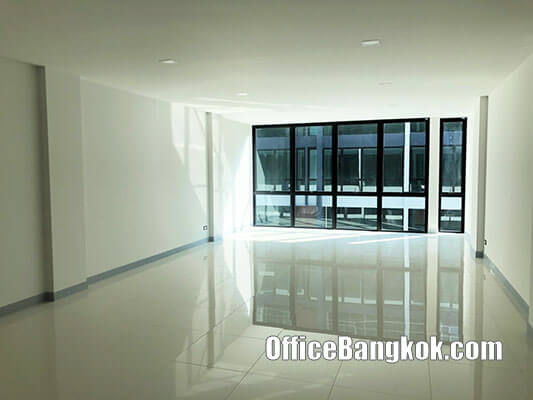 5 Storey Home Office For Rent 340 Sqm Close To Sam Yan MRT Station