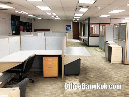 Rent Office 225 Sqm Close to Asoke BTS Station