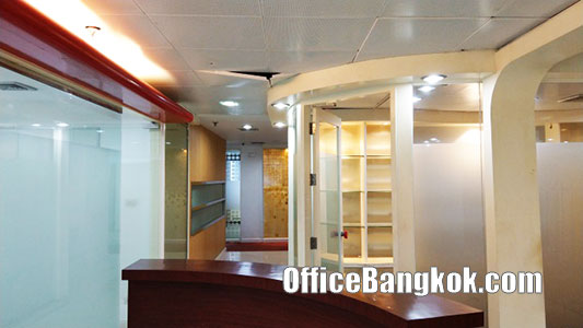 Rent Office 225 Sqm Close to Asoke BTS Station