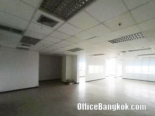 Office for Rent with Partly Furnished 134 Sqm on Bangna