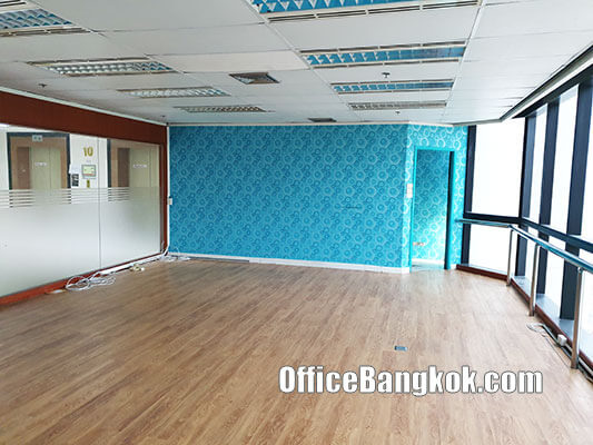 Office Space for Rent 55 Sqm close to Phaya Thai BTS Station