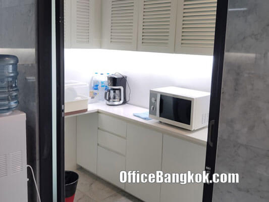 Fully Furnished Office Space for Rent on Ratchada close to MRT Station