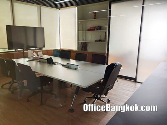 Fully Furnished Office Space for Rent on Ratchada close to MRT Station