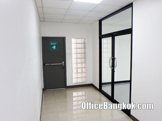 Rent Office close to Suthisarn MRT Station