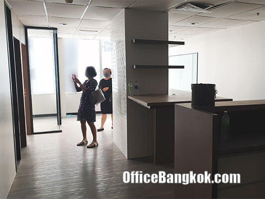 Office Space for Rent with Partly Furnished on Silom near Chong Nonsi BTS Station