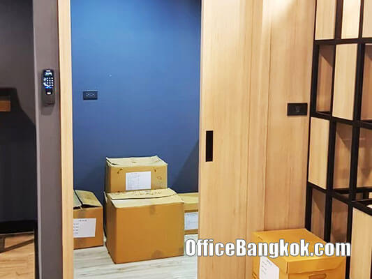 Rent Office with Fully Furnished on Thonglor