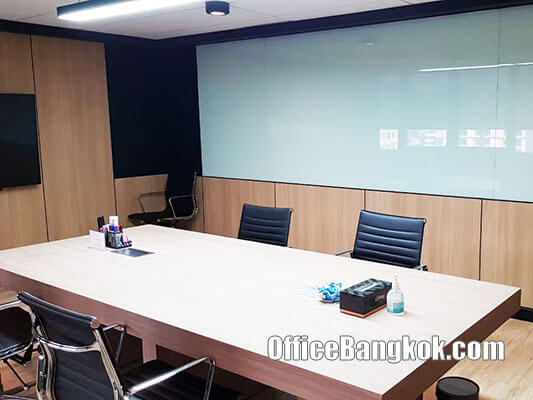 Rent Office with Fully Furnished on Thonglor