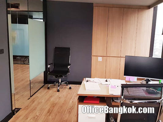 Rent Office with Fully Furnished on Thonglor