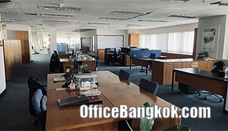 Rent Office with Partly Furnished 780 Sqm close to Asoke BTS Station