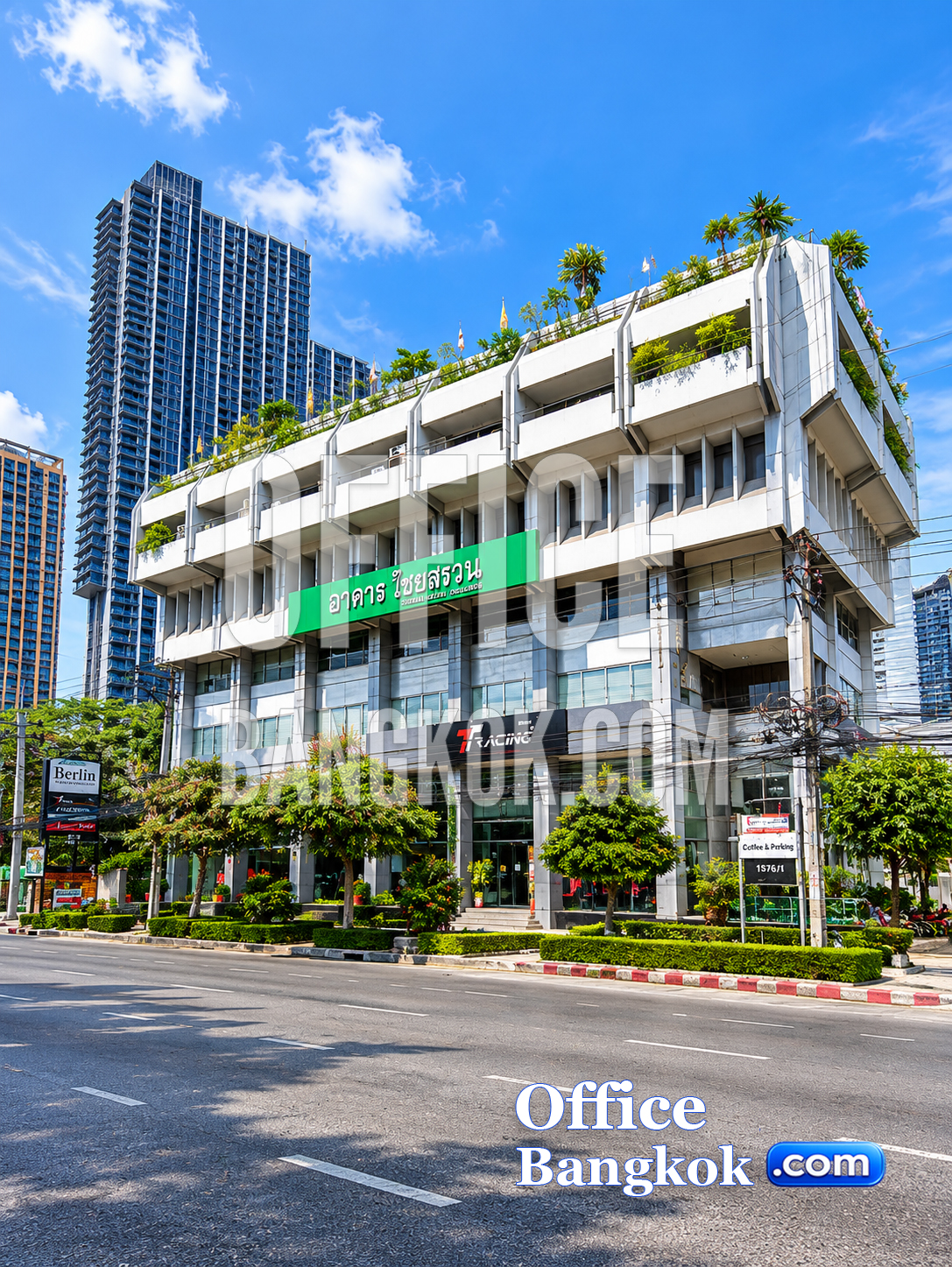 Chai Sa-Nguan Building 1