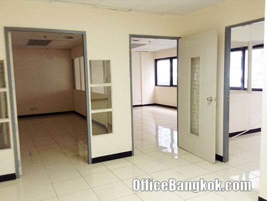 Rent Office Partly Furnished on Sathorn near Surasak BTS Station