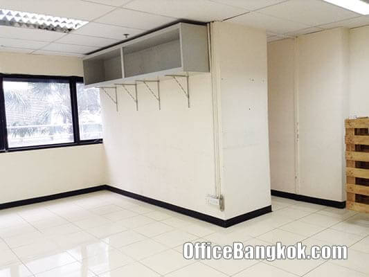 Rent Office Partly Furnished on Sathorn near Surasak BTS Station