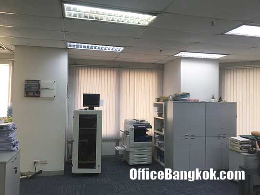 Rent Furnished Office Space close to Chidlom BTS Station