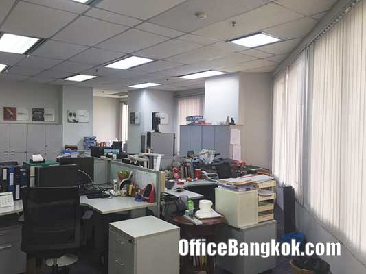 Rent Furnished Office Space close to Chidlom BTS Station