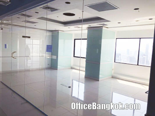 Rent Office Space Partly Furnished near Krung Thonburi BTS Station