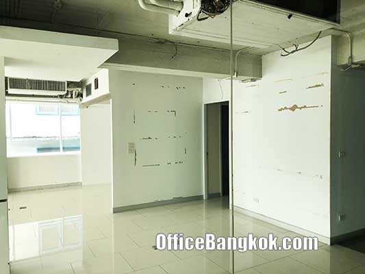 Rent Office Space on Phayathai Road Close to BTS Station