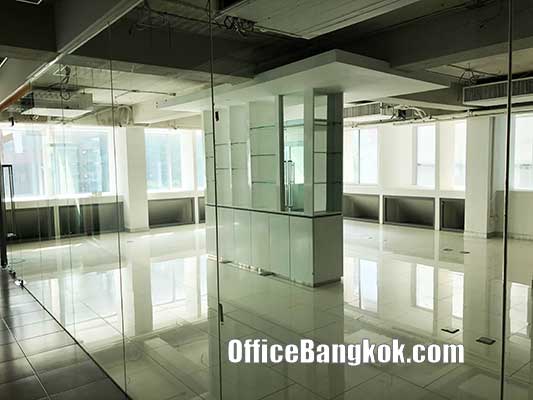 Rent Office Space on Phayathai Road Close to BTS Station