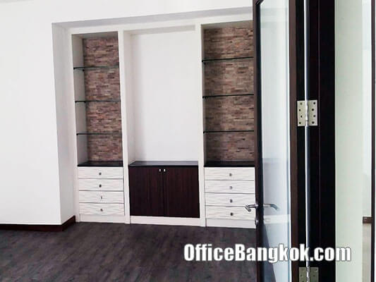 Rent Fully Furnished Office close to Nana BTS Station