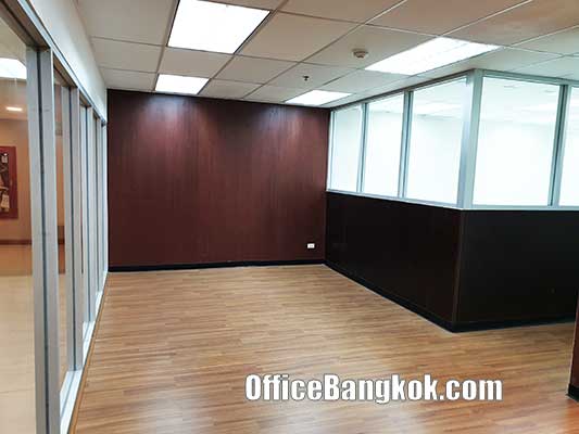 Partly Furnished Office Space for Rent near BTS Asoke Station