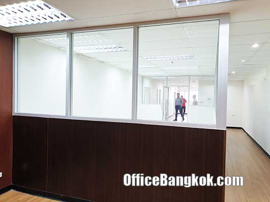 Partly Furnished Office Space for Rent near BTS Asoke Station