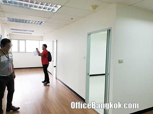 Partly Furnished Office Space for Rent near BTS Asoke Station