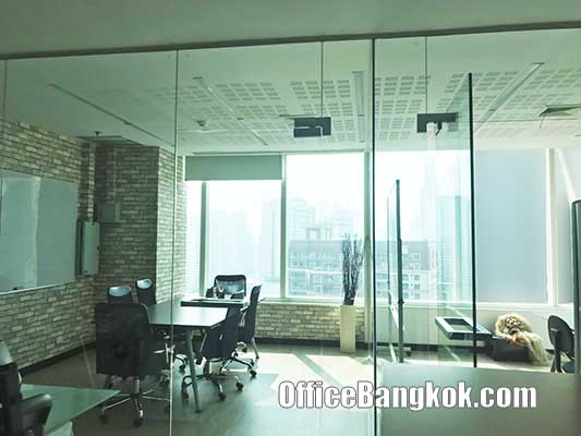 Rent Furnished Office Space close to Asoke BTS Station