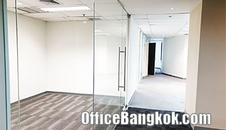 Rent Office Space on Sukhumvit close to Asoke BTS Station