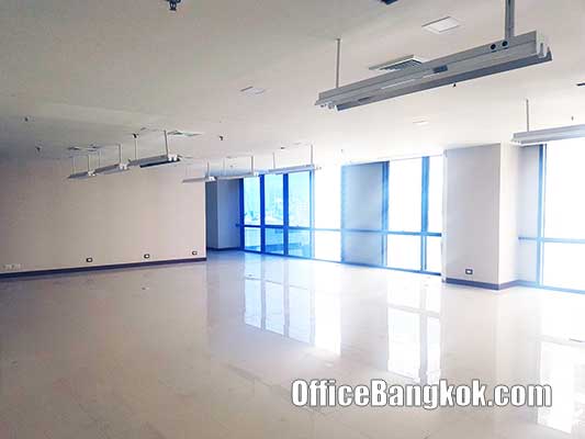 Rent Office near Asoke BTS Station