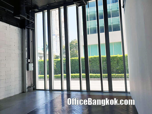 Retail Space for Rent Bang Chak BTS Station