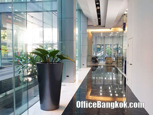 Retail Space for Rent Bang Chak BTS Station