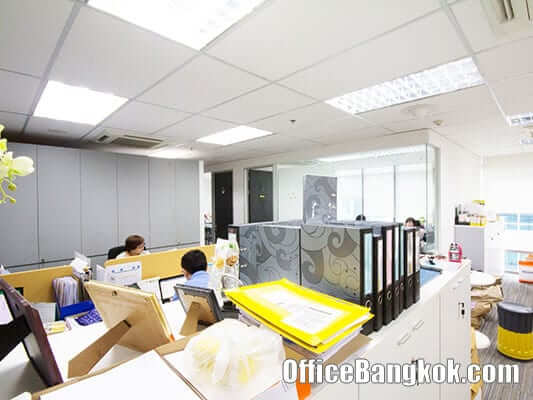 Rent Furnished Office Space on Phloen Chit Area near Phloen Chit BTS Station