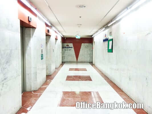 ITF Tower - Partly Furnished office for rent nearby Chong Nonsi BTS StationStation