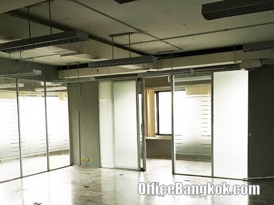 Office Space for Rent with Partly Furnished at Ocean Tower II