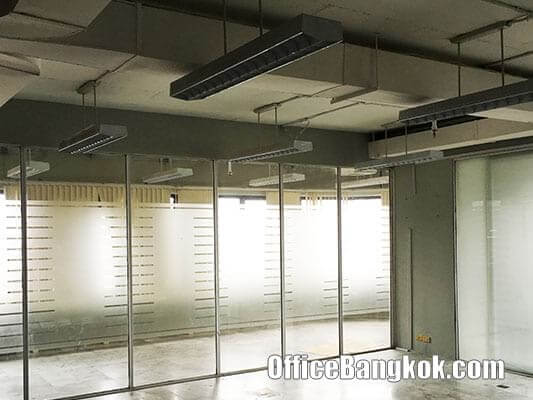 Office Space for Rent with Partly Furnished at Ocean Tower II