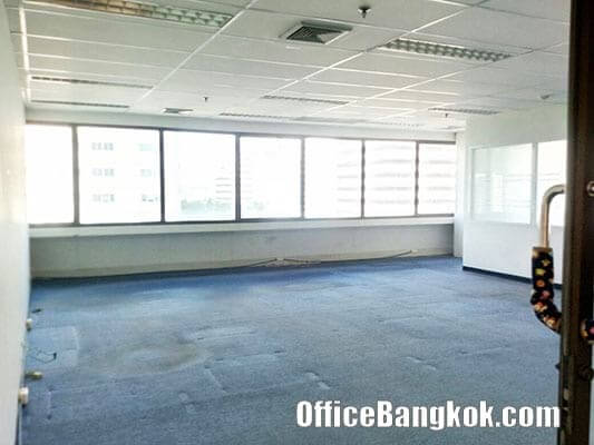 Rent Office Space with Partly Furnished on Asoke Area