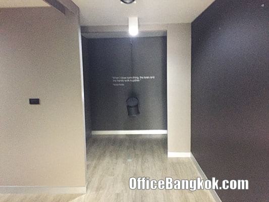 Rent Office Partly Furnished on Sathorn Road Close to BTS Surasak Station