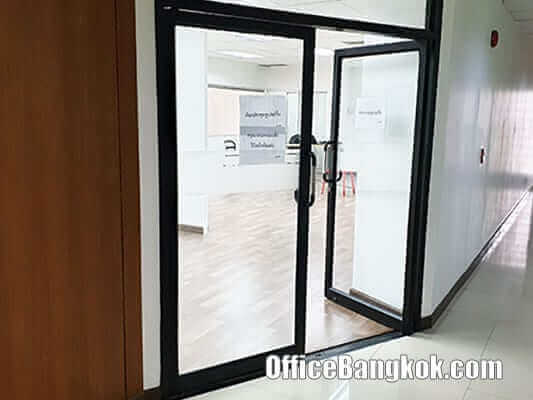 Office Space for Rent on Ratchadapisek close to Sutthisan MRT Station